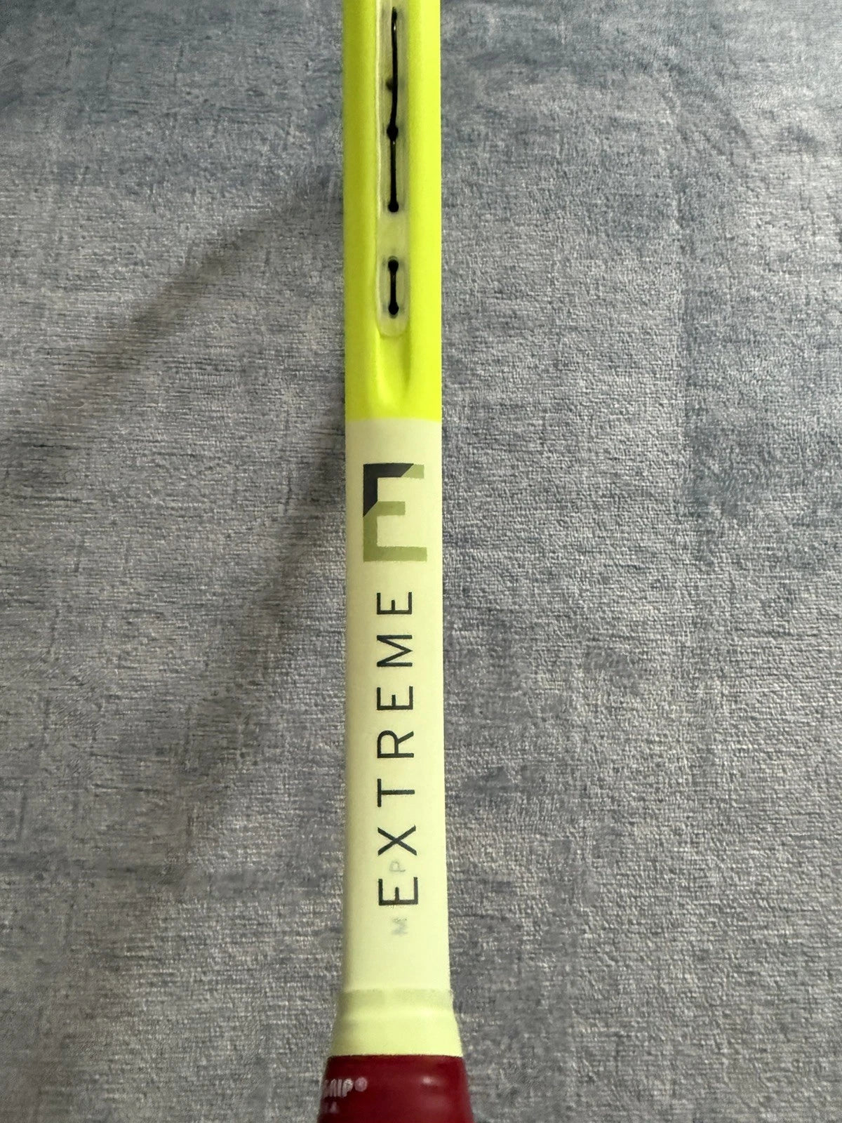 Head Extreme MP 2024 300g 100sq in Grip 3 Tennis Racket