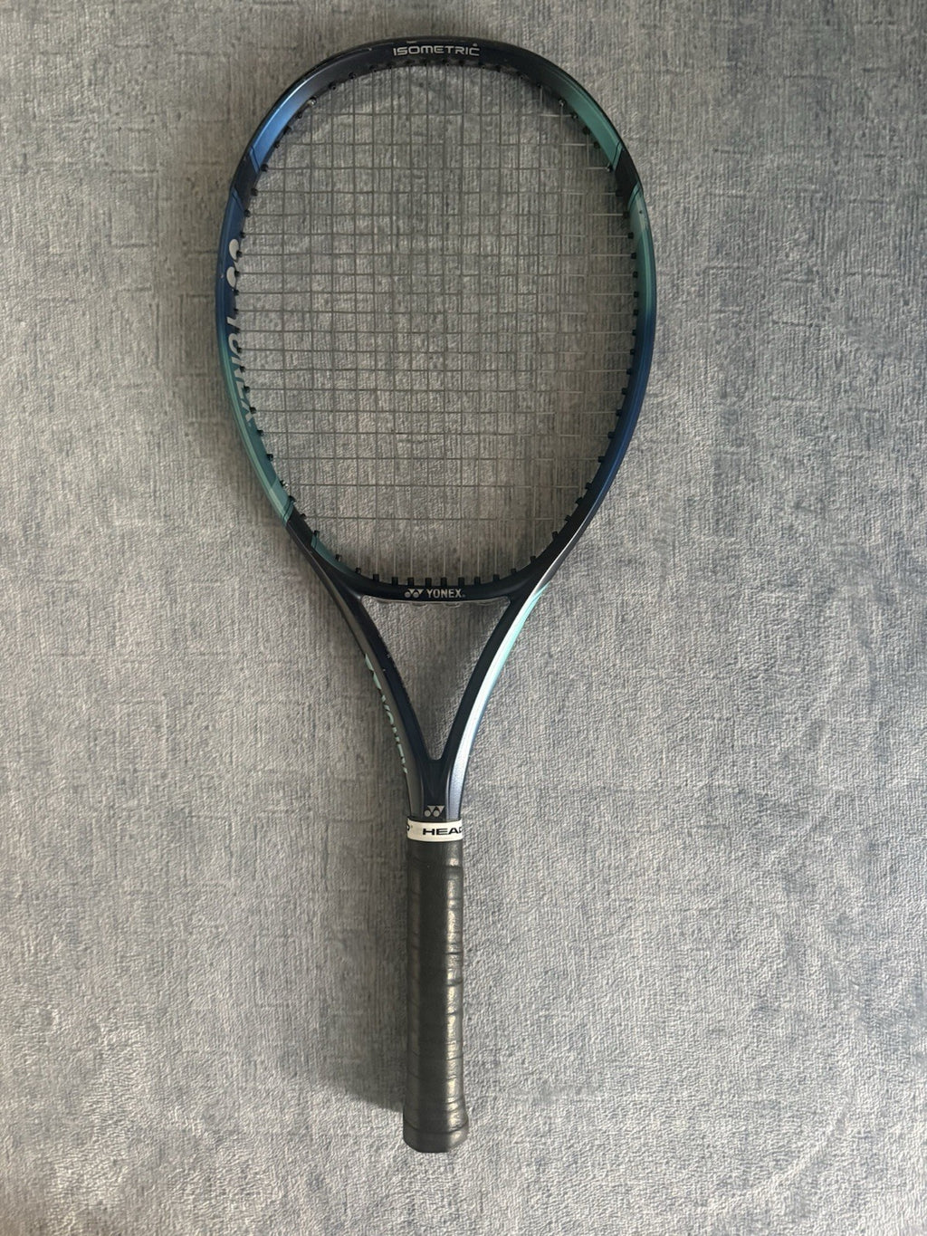 Yonex EZONE 98 2022 305g 98sq in Grip 2 Tennis Racket