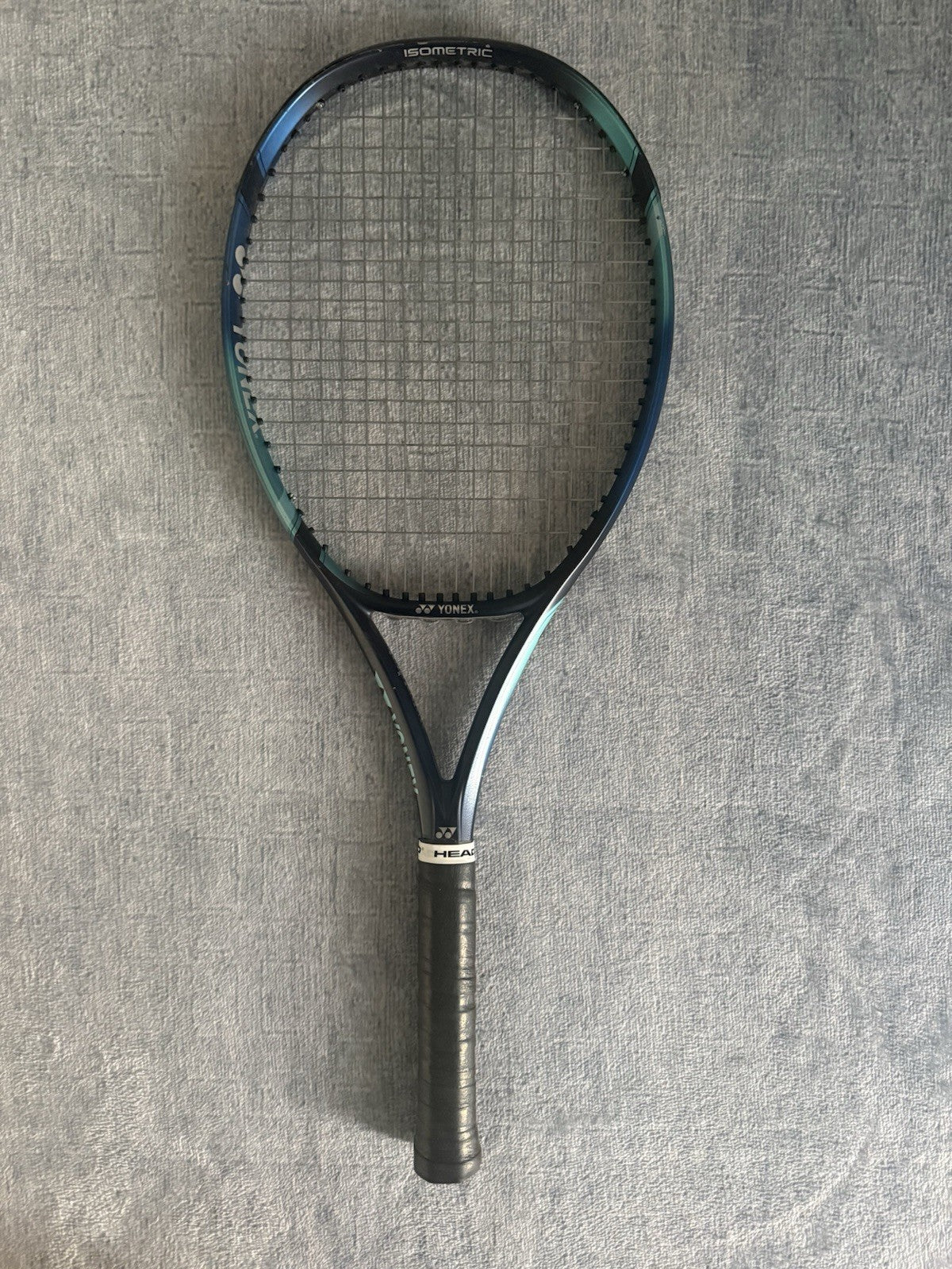 Yonex EZONE 98 2022 305g 98sq in Grip 2 Tennis Racket