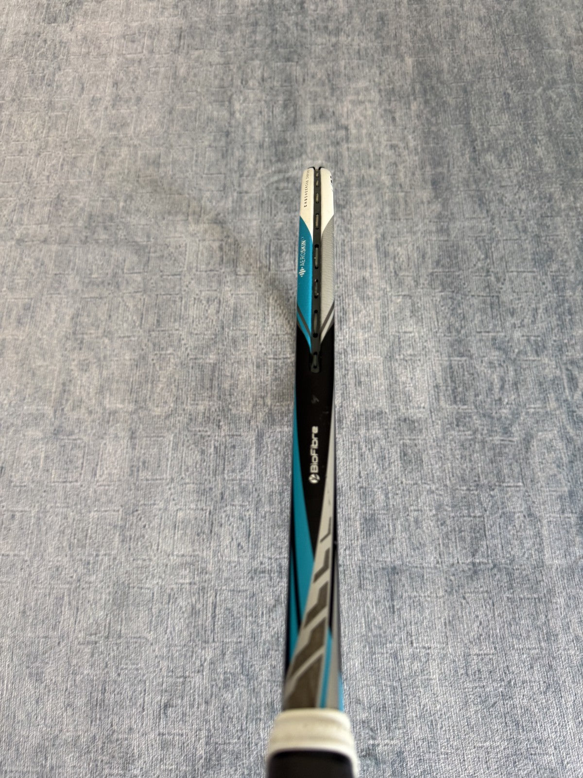 Dunlop Biomimetic M2.0 313g 95sq in Grip 3 Tennis Racket