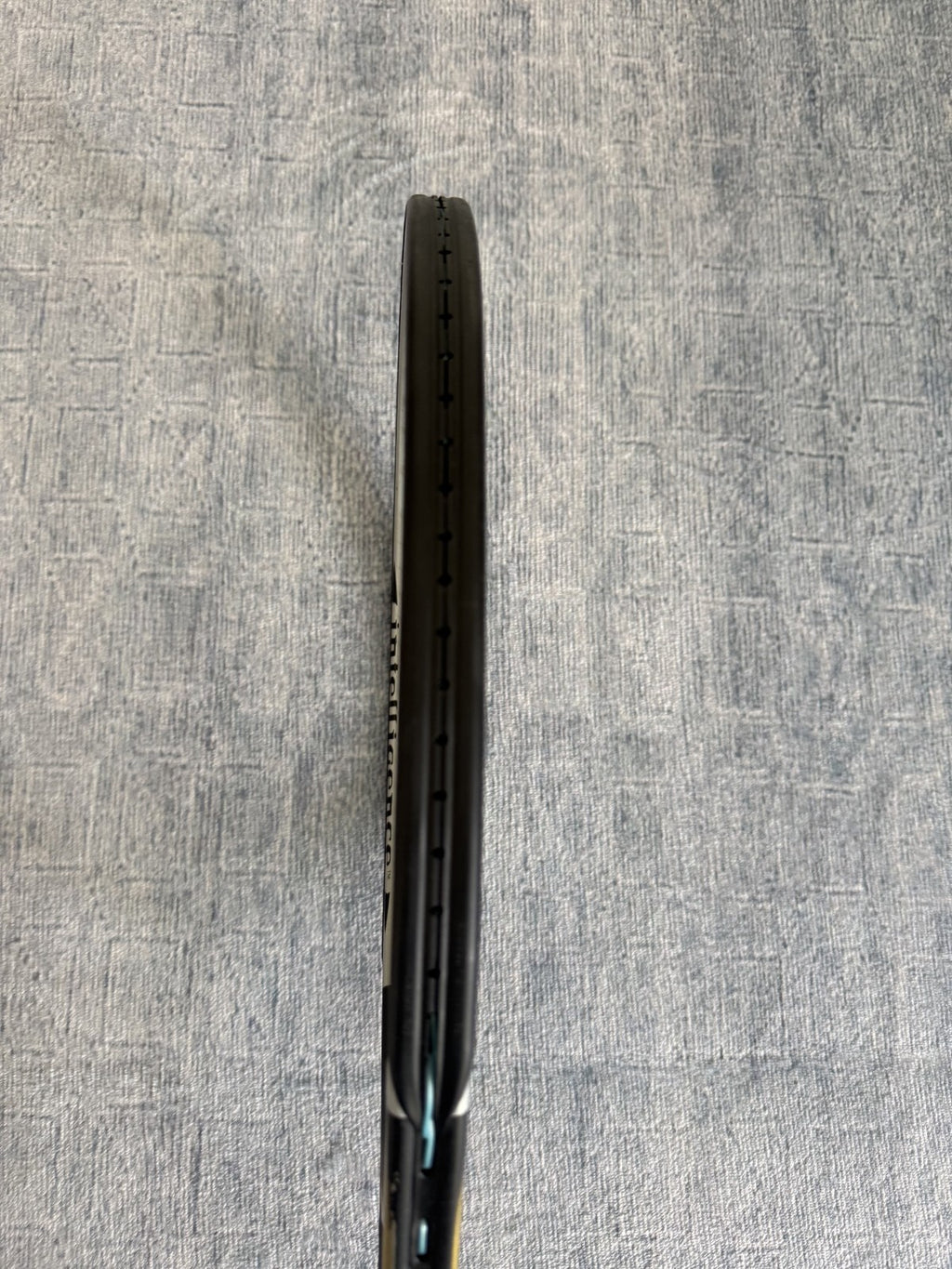 HEAD i.Prestige Mid 330g 93sq in Grip 3 27.5" Tennis Racket