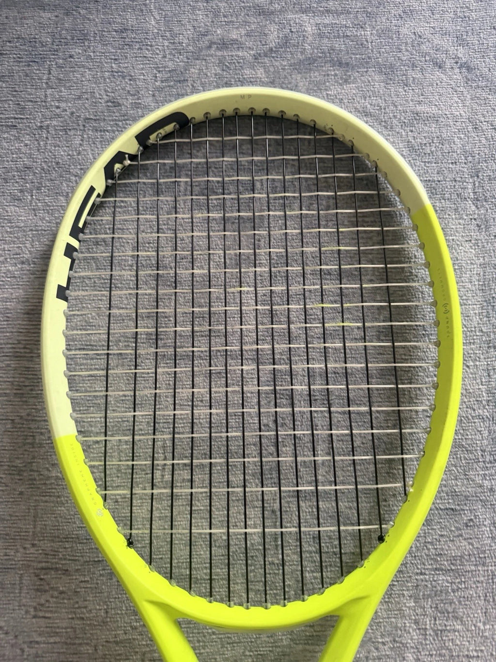 Head Extreme MP 2024 300g 100sq in Grip 3 Tennis Racket