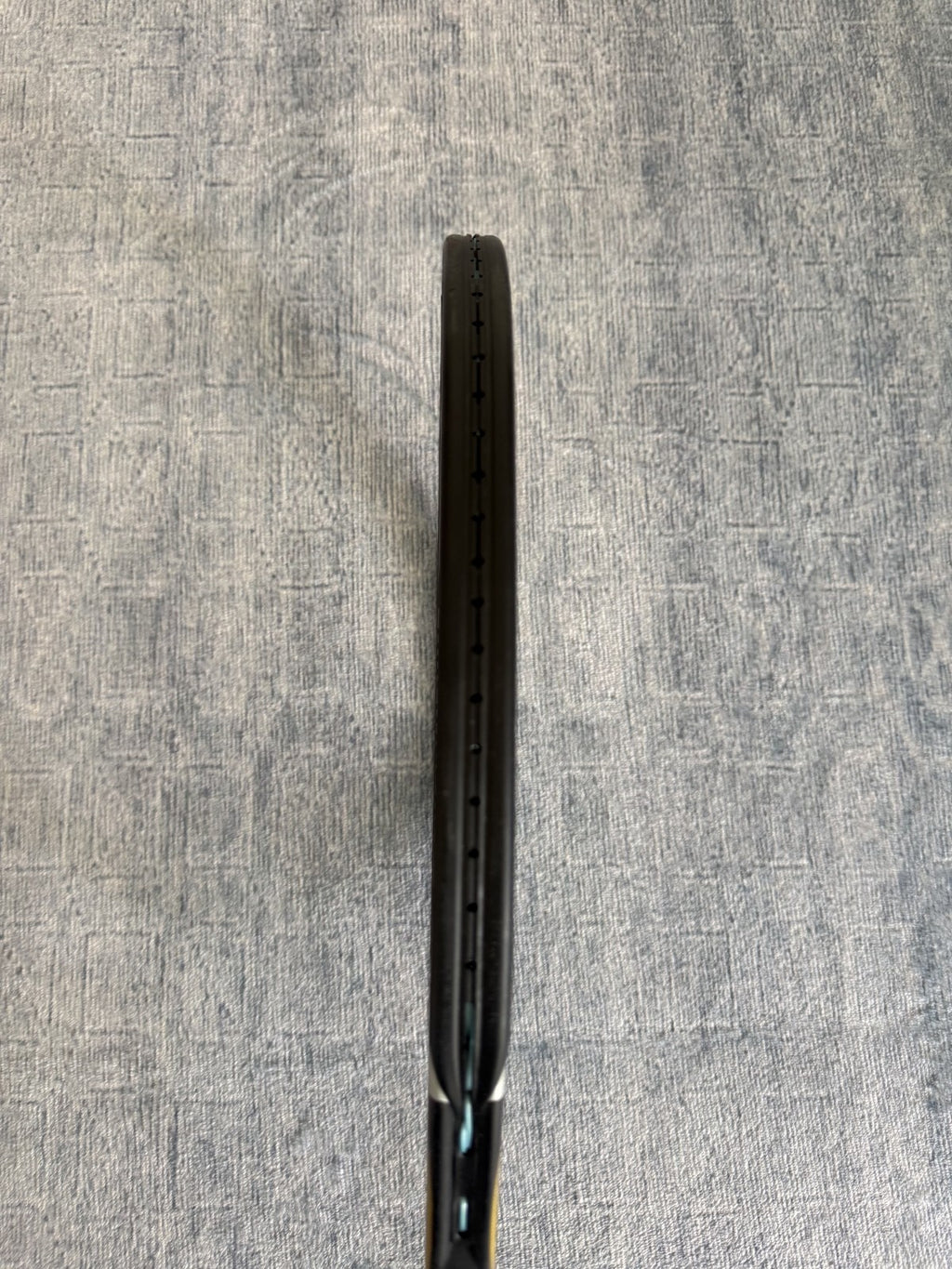 HEAD i.Prestige Mid 330g 93sq in Grip 3 27.5" Tennis Racket
