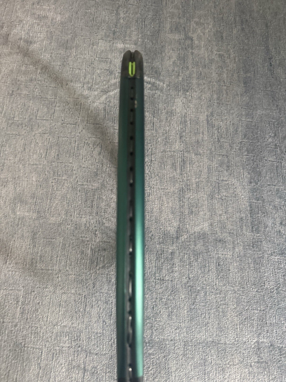 Wilson Blade 98 V9 305g 98sq in Grip 3 Tennis Racket