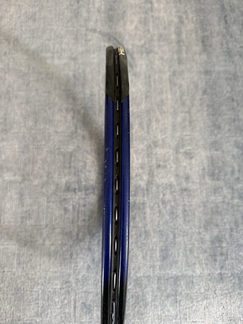 HEAD Pro Tour 2.0 325g 95sq in Grip 2 Tennis Racket