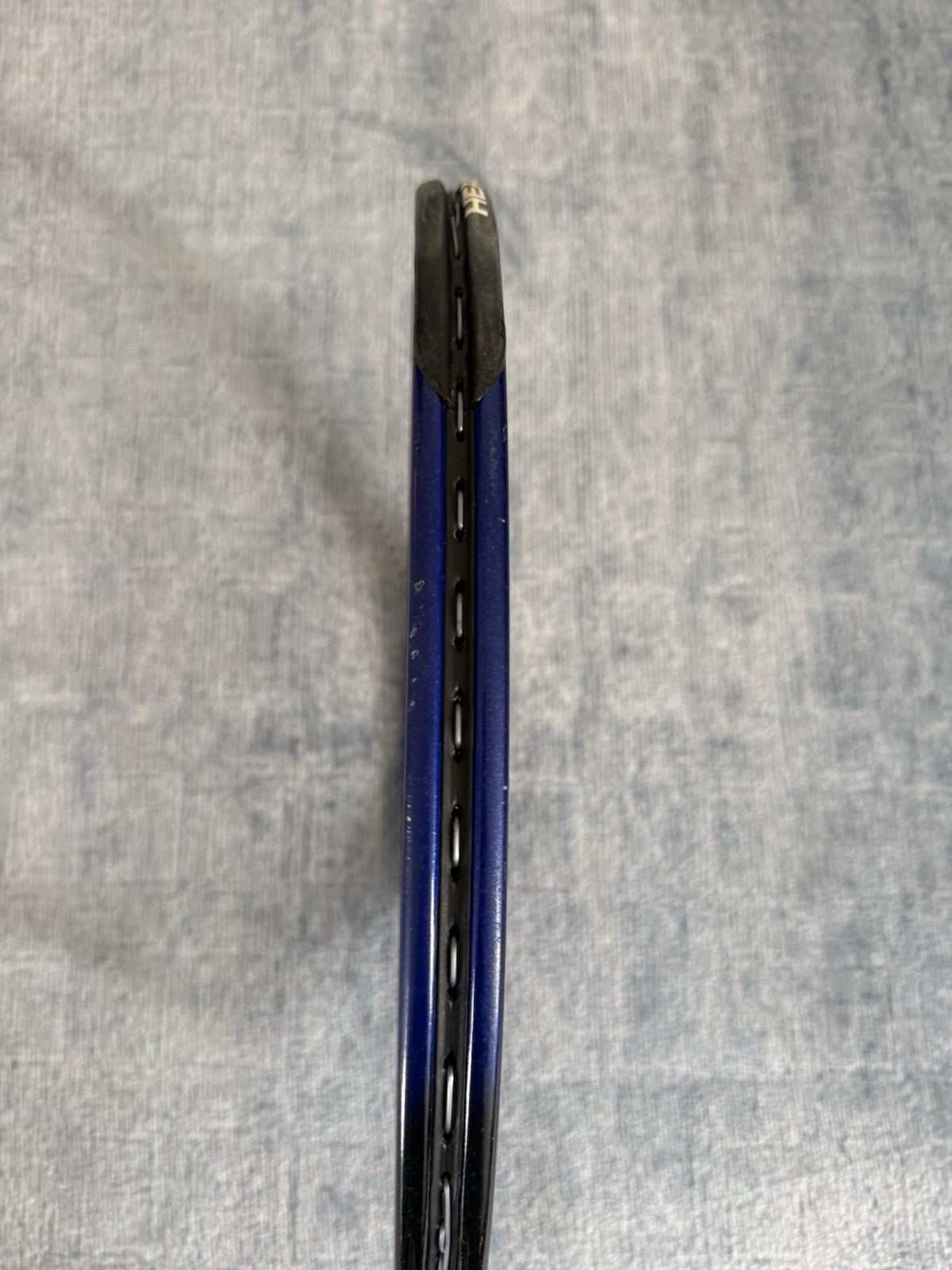 HEAD Pro Tour 2.0 325g 95sq in Grip 2 Tennis Racket