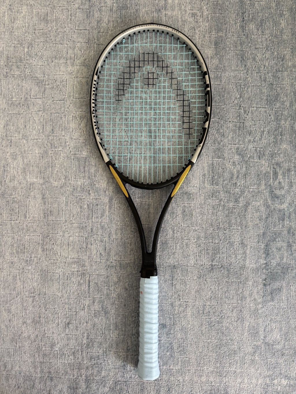 HEAD i.Prestige Mid 330g 93sq in Grip 3 27.5" Tennis Racket