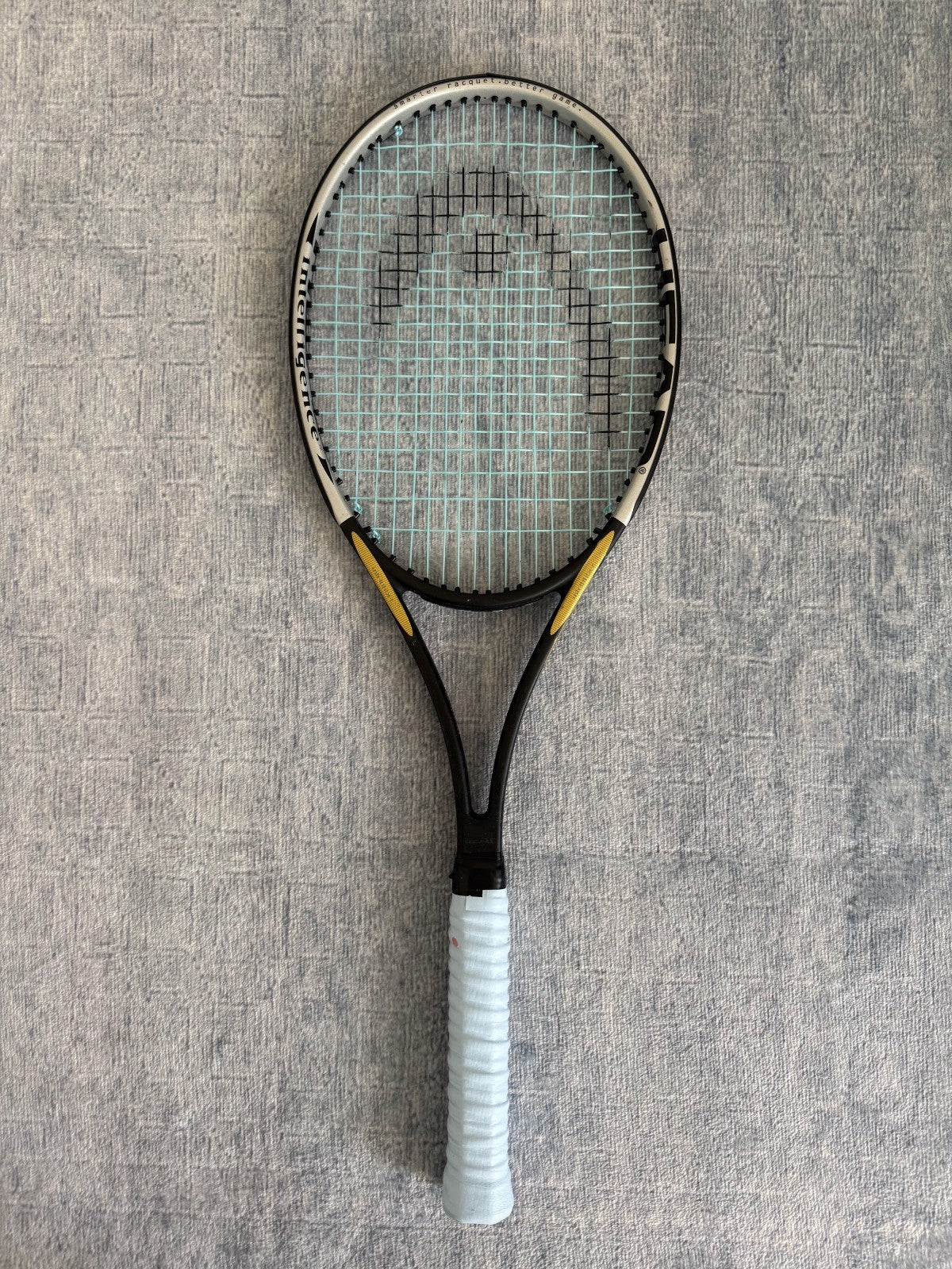 HEAD i.Prestige Mid 330g 93sq in Grip 3 27.5" Tennis Racket