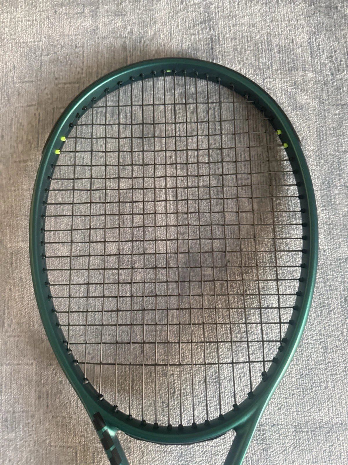 Wilson Blade 98 V9 305g 16x19 Grip 3 G3 Tennis Racket