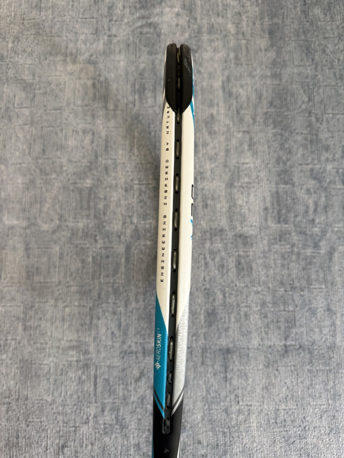 Dunlop Biomimetic M2.0 313g 95sq in Grip 3 Tennis Racket